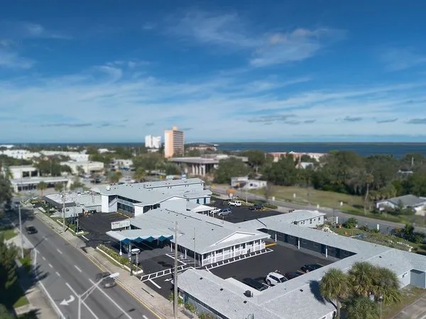 Sunrise Inn by OYO Titusville FL
