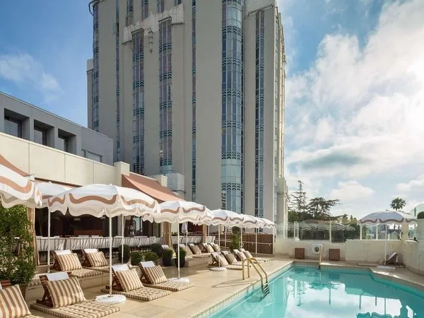 Sunset Tower Hotel