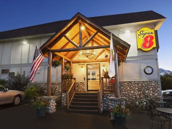 Super 8 by Wyndham Cody