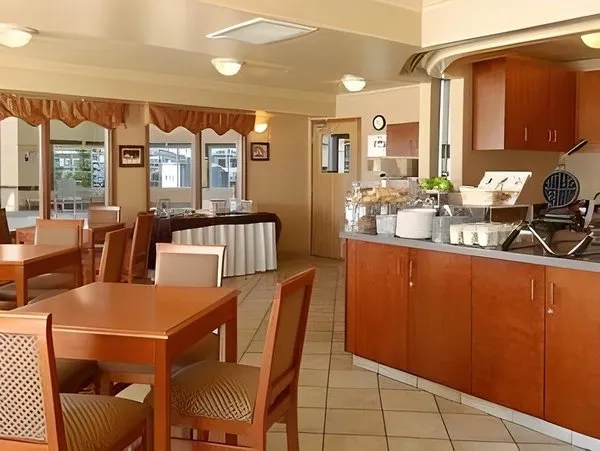 Super 8 by Wyndham Fort St. John BC