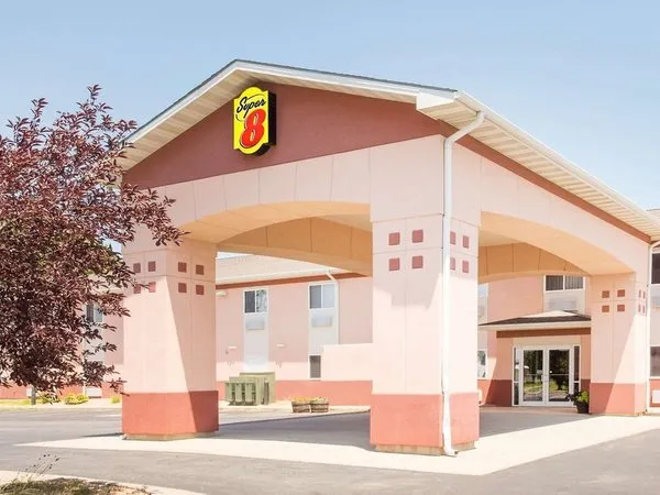 Super 8 by Wyndham North Hollywood