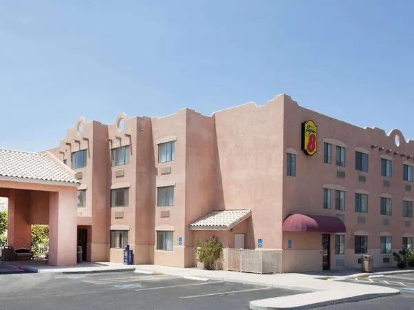Super 8 by Wyndham Yuma