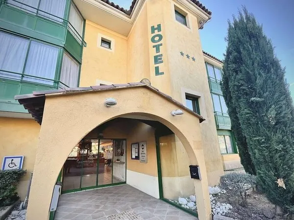 Sure Hotel by Best Western Gemenos en Provence