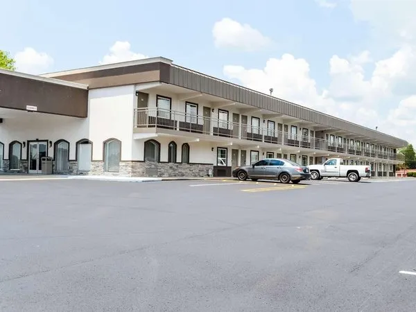 SureStay Hotel by Best Western Bowling Green North