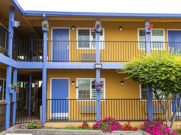 SureStay Hotel by Best Western Seaside Monterey
