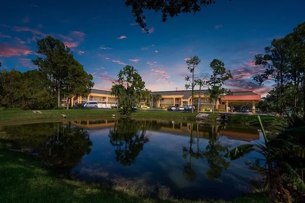 SureStay Hotel by Best Western St. Pete Clearwater Airport