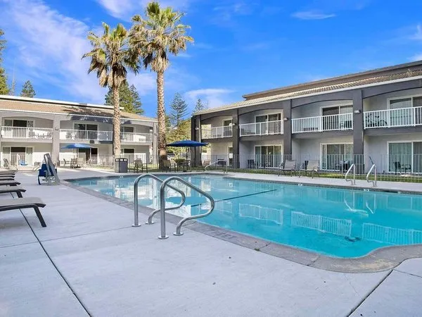 SureStay Plus Hotel by Best Western Sacramento North