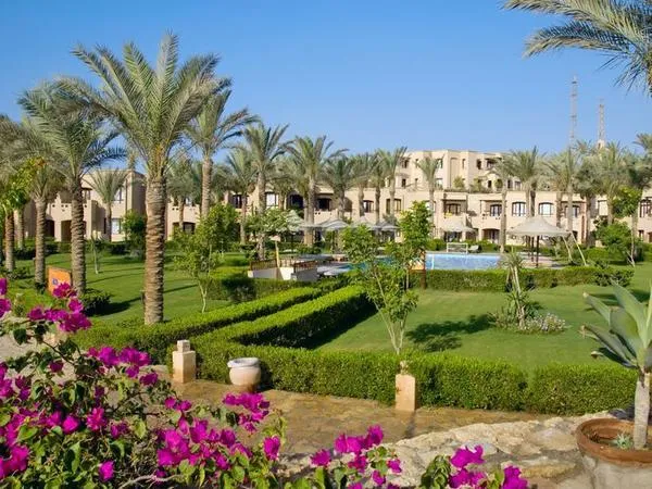 Tamra Beach Resort
