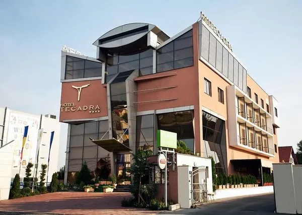 Tecadra