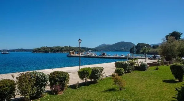 Thalassa Apartments