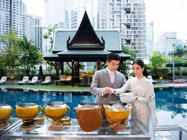 The Athenee Hotel, a Luxury Collection Hotel