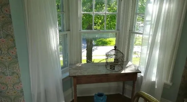 The Captain's House Bed and Breakfast