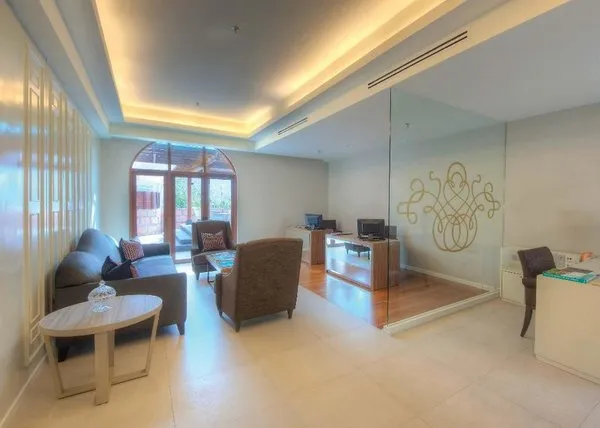 The Chateau Spa & Wellness Resort
