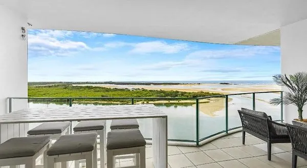 The Duporth Riverside