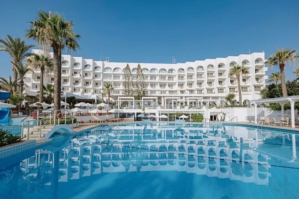 The Golden Coast Beach Hotel