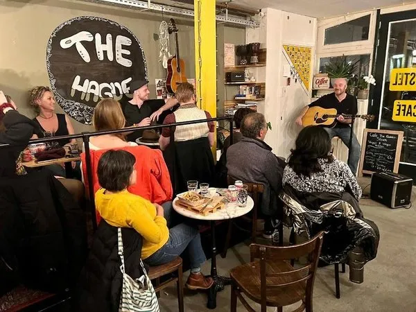 The Golden Stork - Hostel