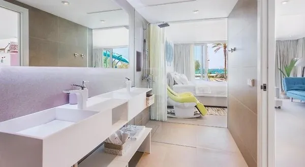 The Hype Beach Hotel