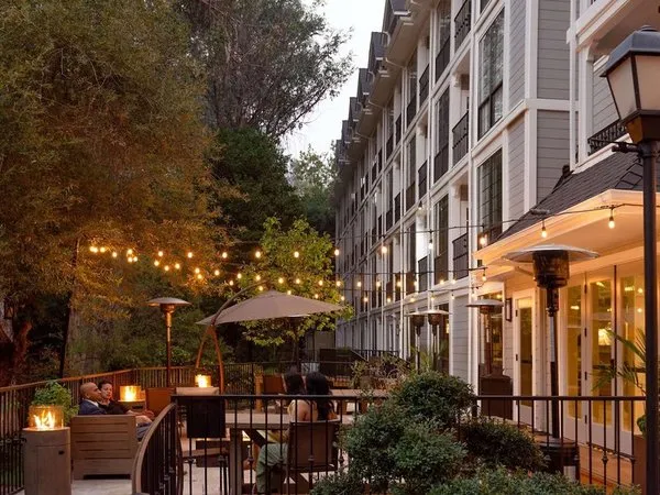 The Inn at Saratoga, Tapestry Collection by Hilton