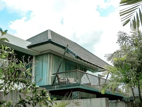 The Javana Royal Villas