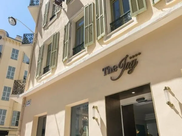 The Jay Hotel by HappyCulture