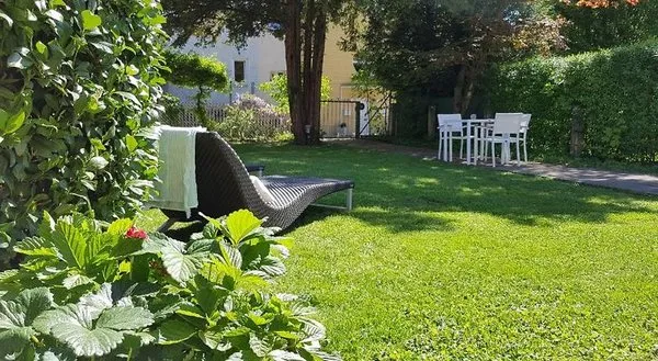The Little Guesthouse