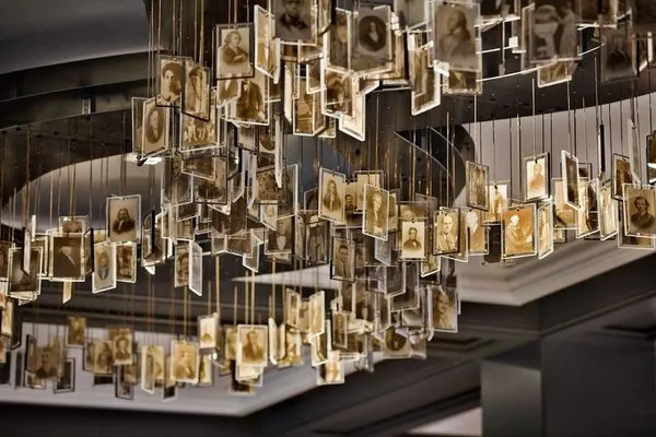 The Logan Philadelphia, Curio Collection by Hilton
