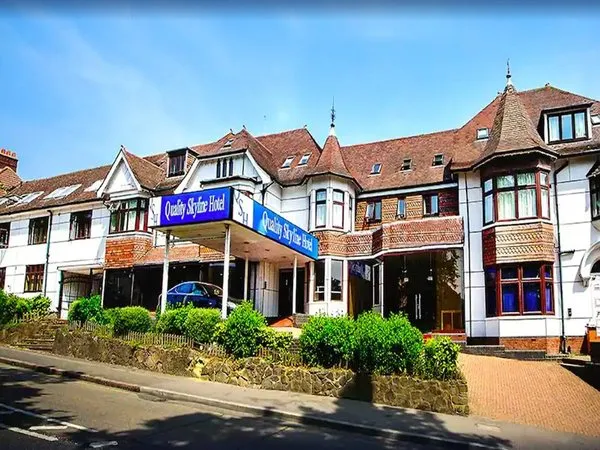 The Luton Hotel