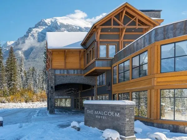 The Malcolm Hotel Canmore