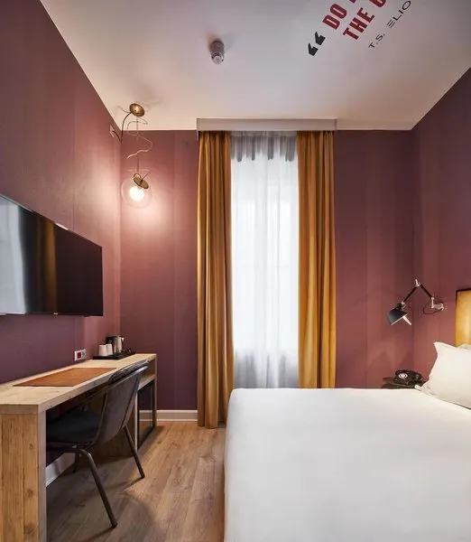 The Modernist Hotel