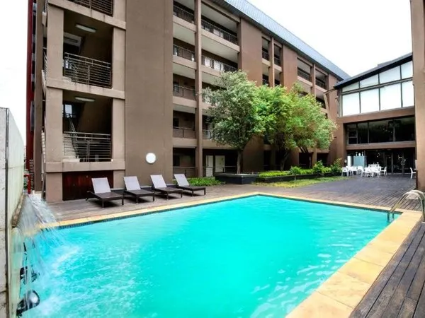 The Nicol Hotel