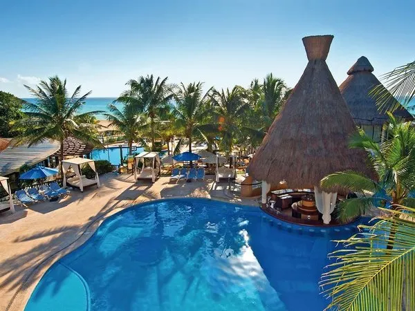 The Reef Playacar Beach Resort & Spa