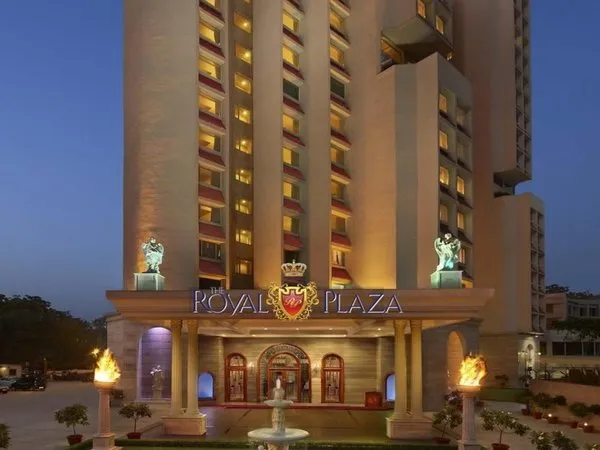 The Royal Plaza