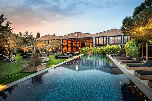 The Stay Warehouse
