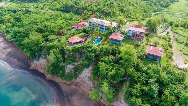 The Tamarind Tree Hotel