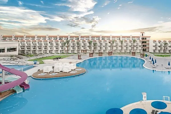 The V Luxury Resort Sahl Hasheesh