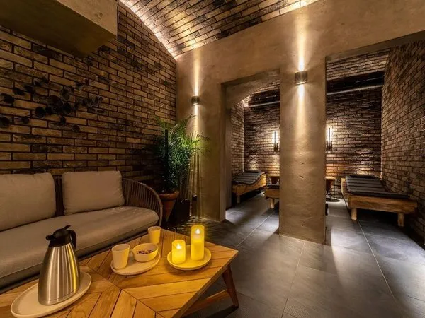 The Viaduct Suites & More