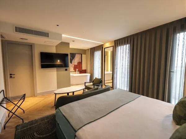 The Wings Hotels Pera