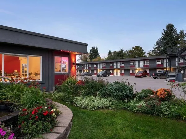 Thriftlodge Edmonton