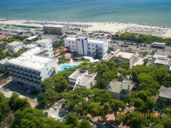 Ticho's Hotel