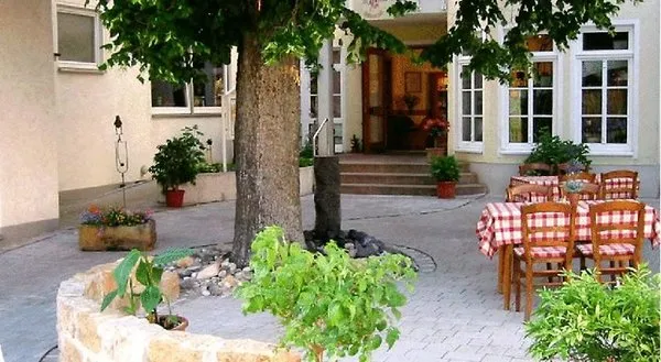 Traditionsgasthof Zur Schönen Schnitterin
