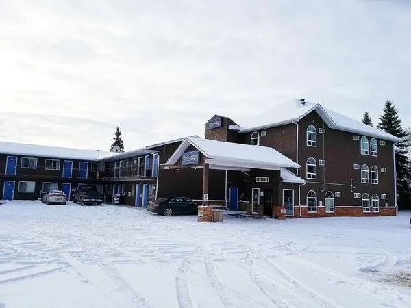 Travelodge by Wyndham Edmonton Airport