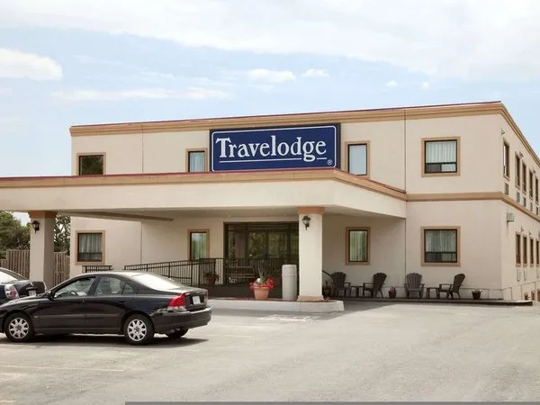 Travelodge by Wyndham Trenton