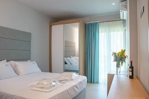 Tresor Sousouras Hotel