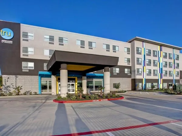 Tru by Hilton Grand Prairie