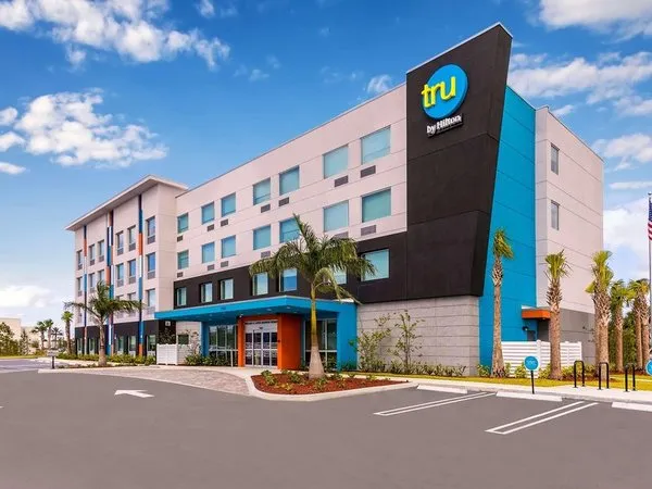 Tru by Hilton Port St. Lucie
