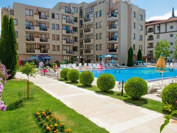 TSB Roxy Apartments