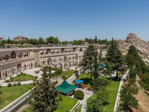 Uçhisar Kaya Hotel