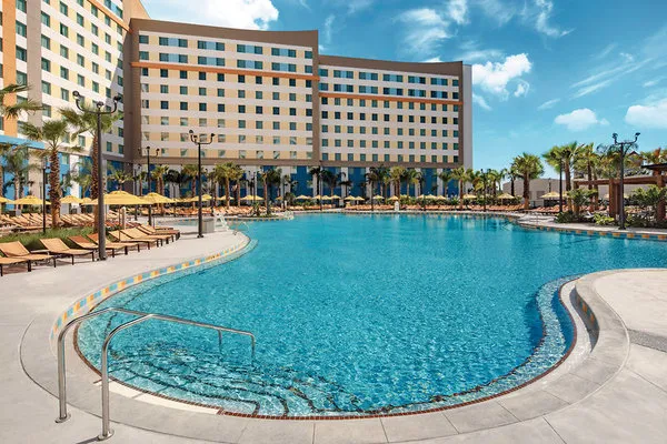 Universals Endless Summer Resort - Dockside Inn and Suites