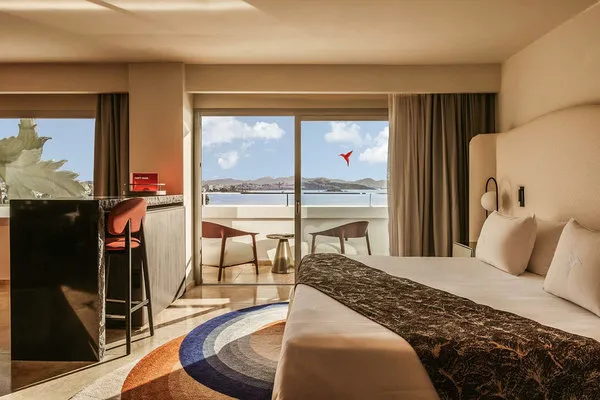 Ushuaïa Ibiza Beach Hotel