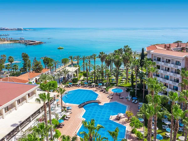 Utopia Resort & Residence